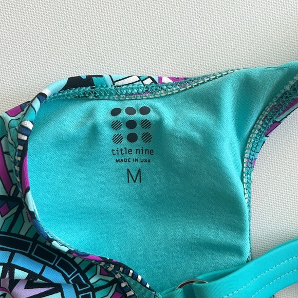 Title nine medium tankini top - Picture 3 of 3